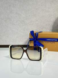 Picture of Louis Vuitton Sunglasses _SKUfw77796860fw